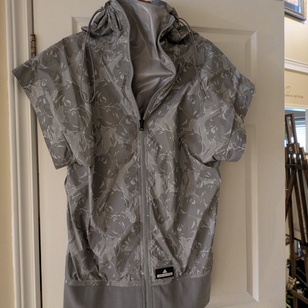 Stylish Adidas by Stella McCarney roomy zipper lightweight jacket